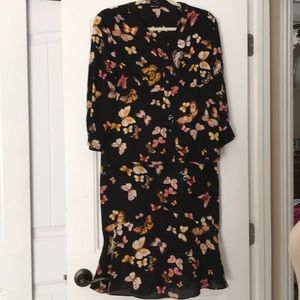 Tulip skirt with fitted blouse